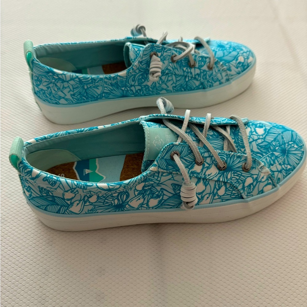 Woman’s SPERRY casual boat shoes SZ 11 NEW NEVER WORN